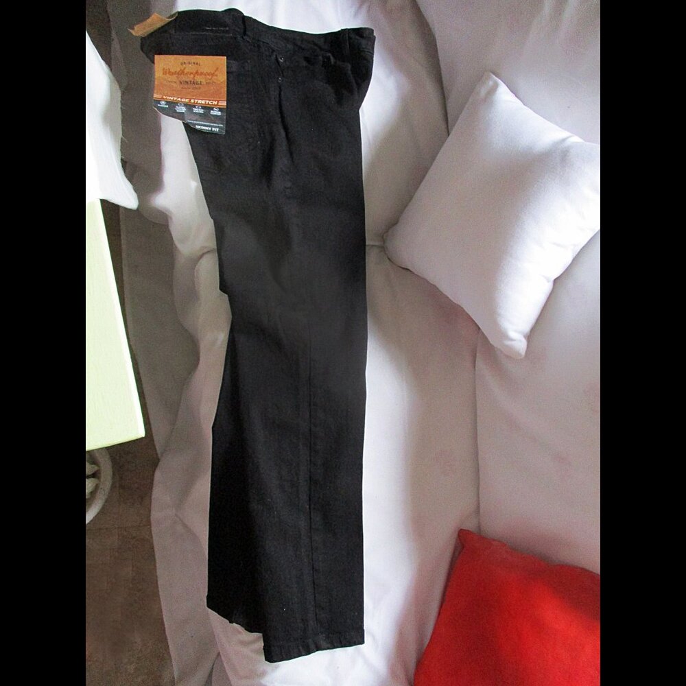 New Men's Weatherproof Vintage Black Skinny Jeans 32-30 with Tags